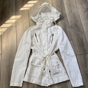 Zara lightweight jacket hoody hoodie women’s small white fall spring